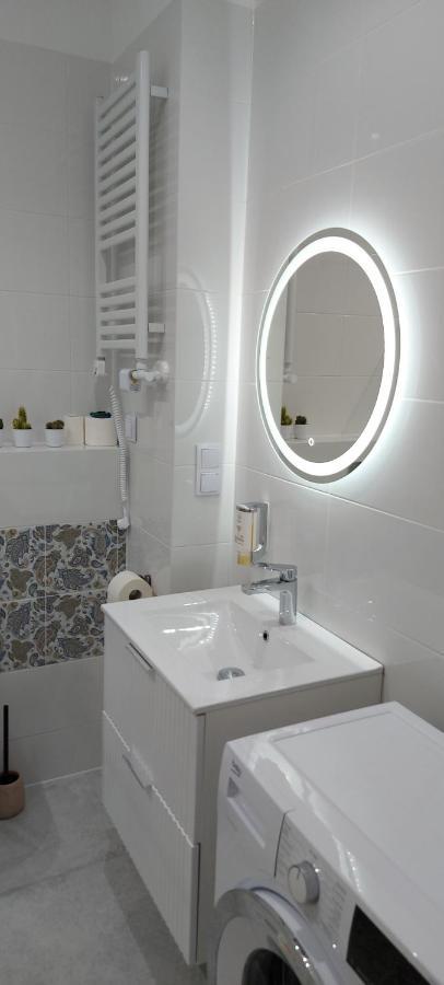 Juwel Apartments Krakow Indyjski Ap 29 Εξωτερικό φωτογραφία